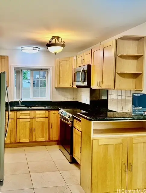 2705 Kaaha Street, Honolulu, HI 96826 - #2