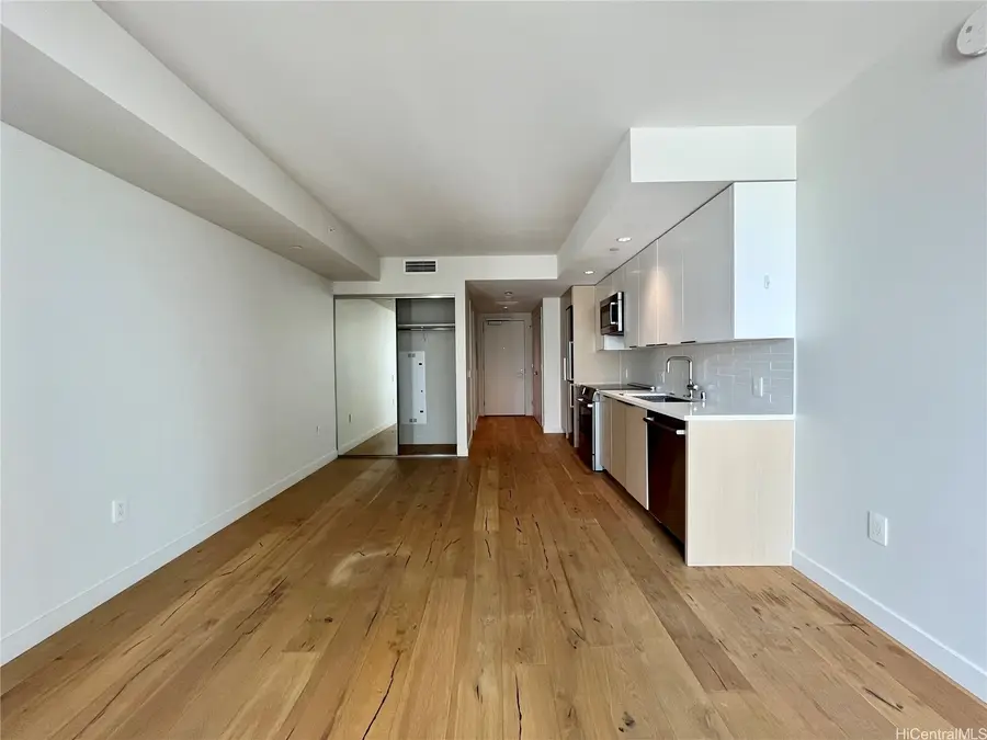 1001 Queen Street #1511, Honolulu, HI 96814 - #3