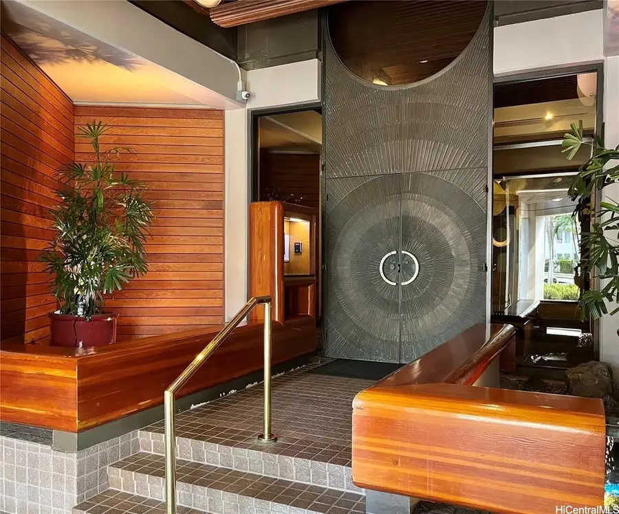 1221 Victoria Street #1705, Honolulu, HI 96814 - #3