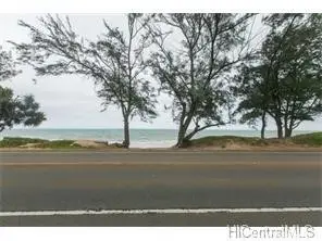 53-720 Kamehameha Highway #6B, Hauula, HI 96717