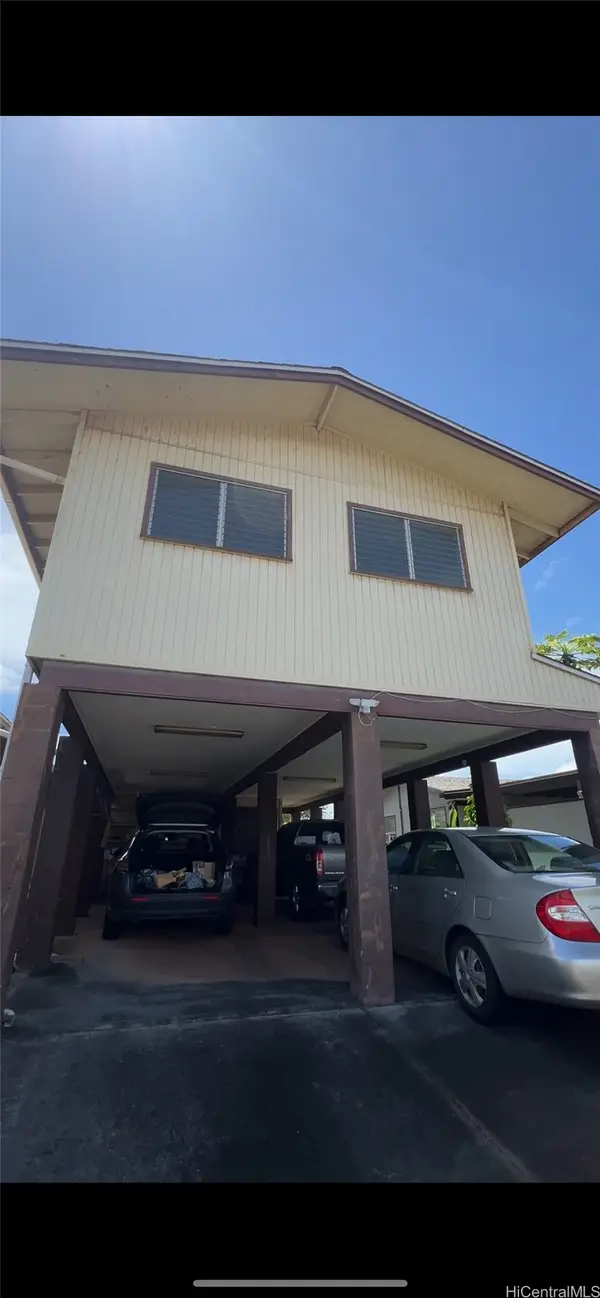 98-434 Hoomailani Street, Pearl City, HI 96782