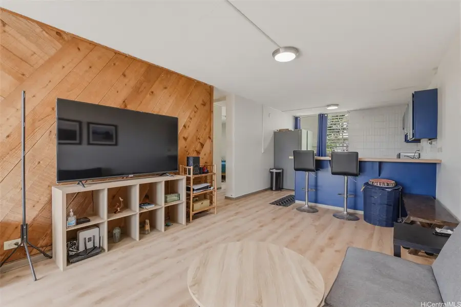 1524 Pensacola Street #318, Honolulu, HI 96822 - #3