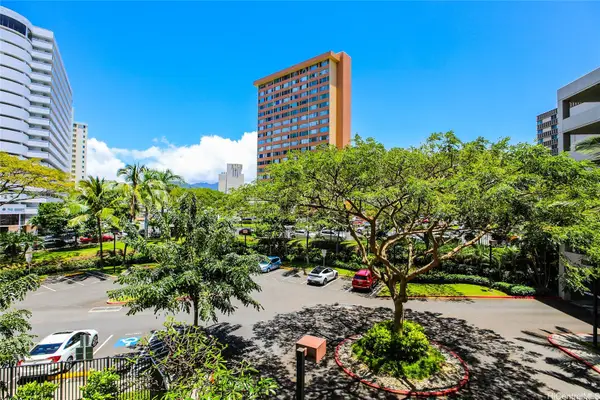 3009 Ala Makahala Place #314, Honolulu, HI 96818