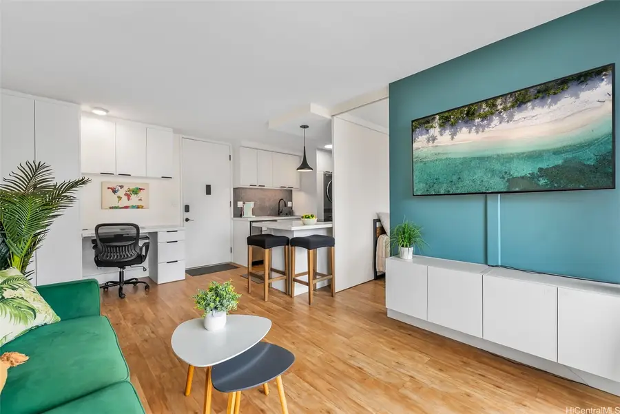 1122 Elm Street #702, Honolulu, HI 96814 - #2