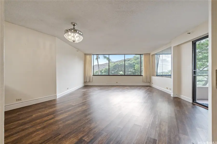 555 Hahaione Street #5E, Honolulu, HI 96825 - #2