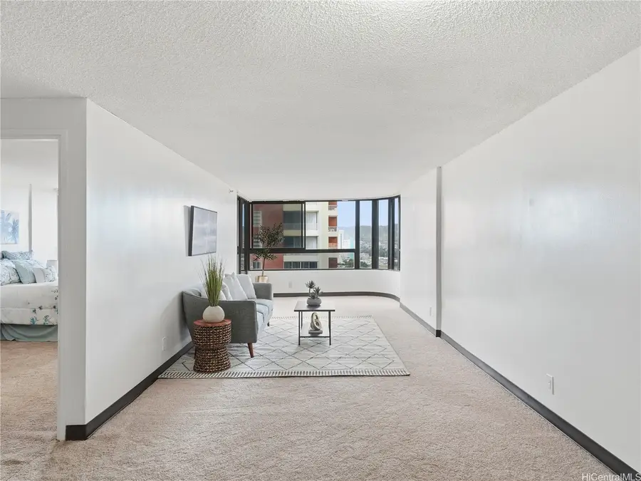 2724 Kahoaloha Lane #1805, Honolulu, HI 96826 - #3