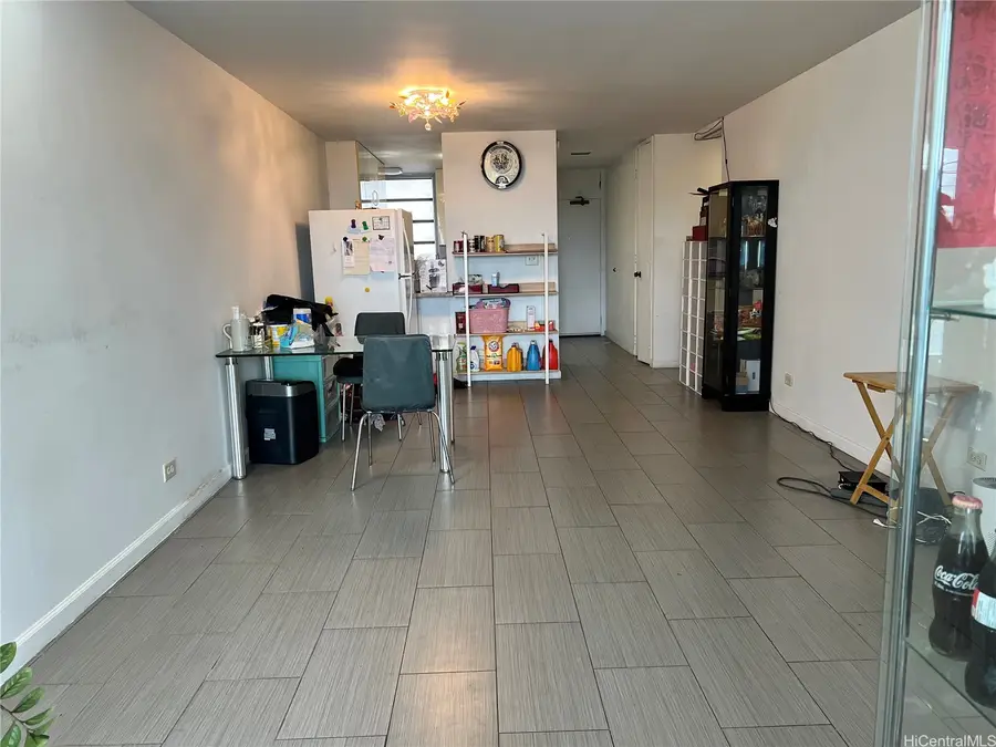 1015 Ala Napunani Street #403, Honolulu, HI 96818 - #2