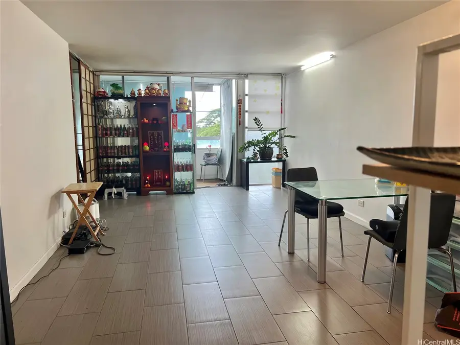 1015 Ala Napunani Street #403, Honolulu, HI 96818 - #3