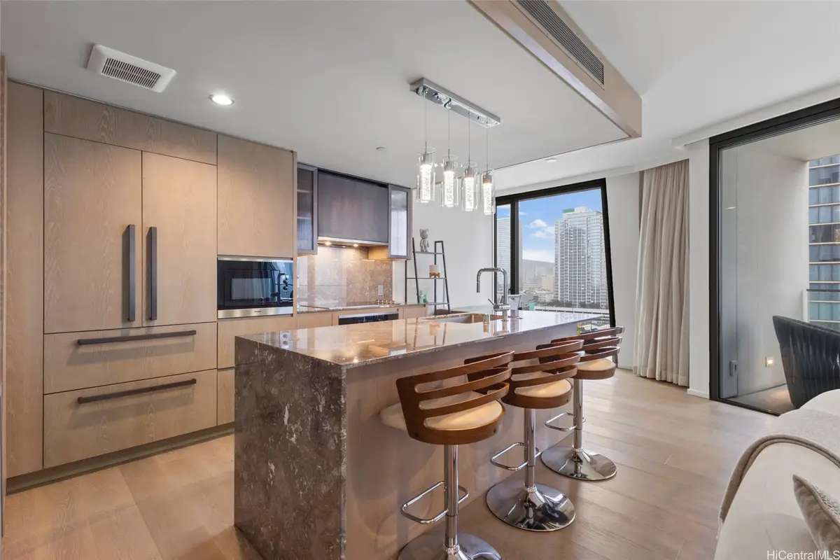 1000 Auahi Street #1310, Honolulu, HI 96814 - #1