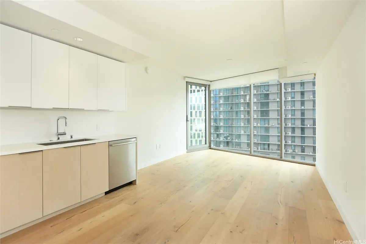 1001 Queen Street #1107, Honolulu, HI 96814 - #1