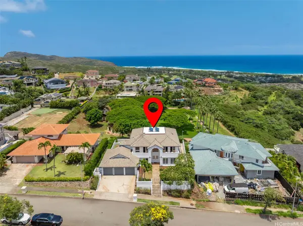 1025 Hanohano Way, Honolulu, HI 96825