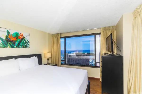 1778 Ala Moana Boulevard #2502, Honolulu, HI 96815