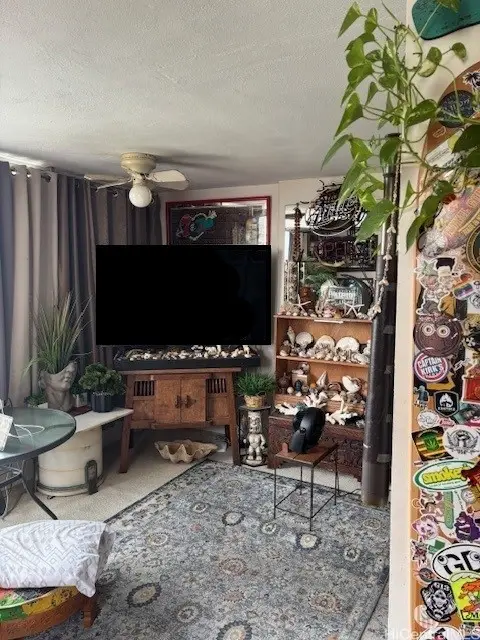 435 Seaside Avenue #902, Honolulu, HI 96815 - #2