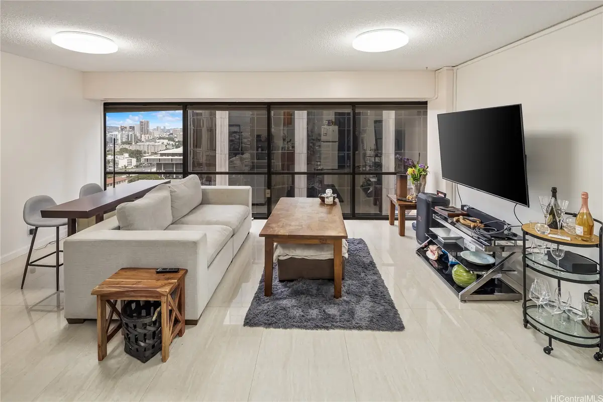 1088 Bishop Street #2210, Honolulu, HI 96813 - #1