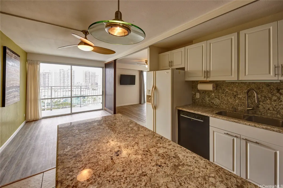 1655 Makaloa Street #1807, Honolulu, HI 96814 - #1
