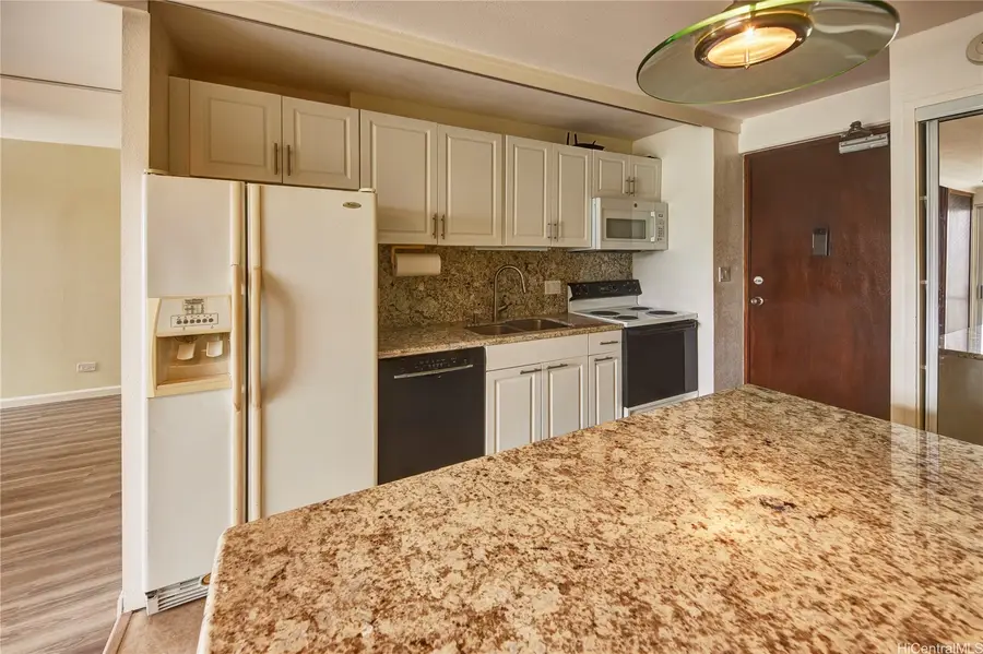 1655 Makaloa Street #1807, Honolulu, HI 96814 - #3