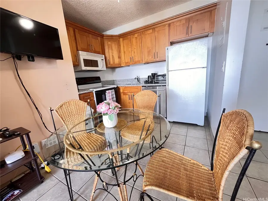 2240 Kuhio Avenue #2911, Honolulu, HI 96815 - #2