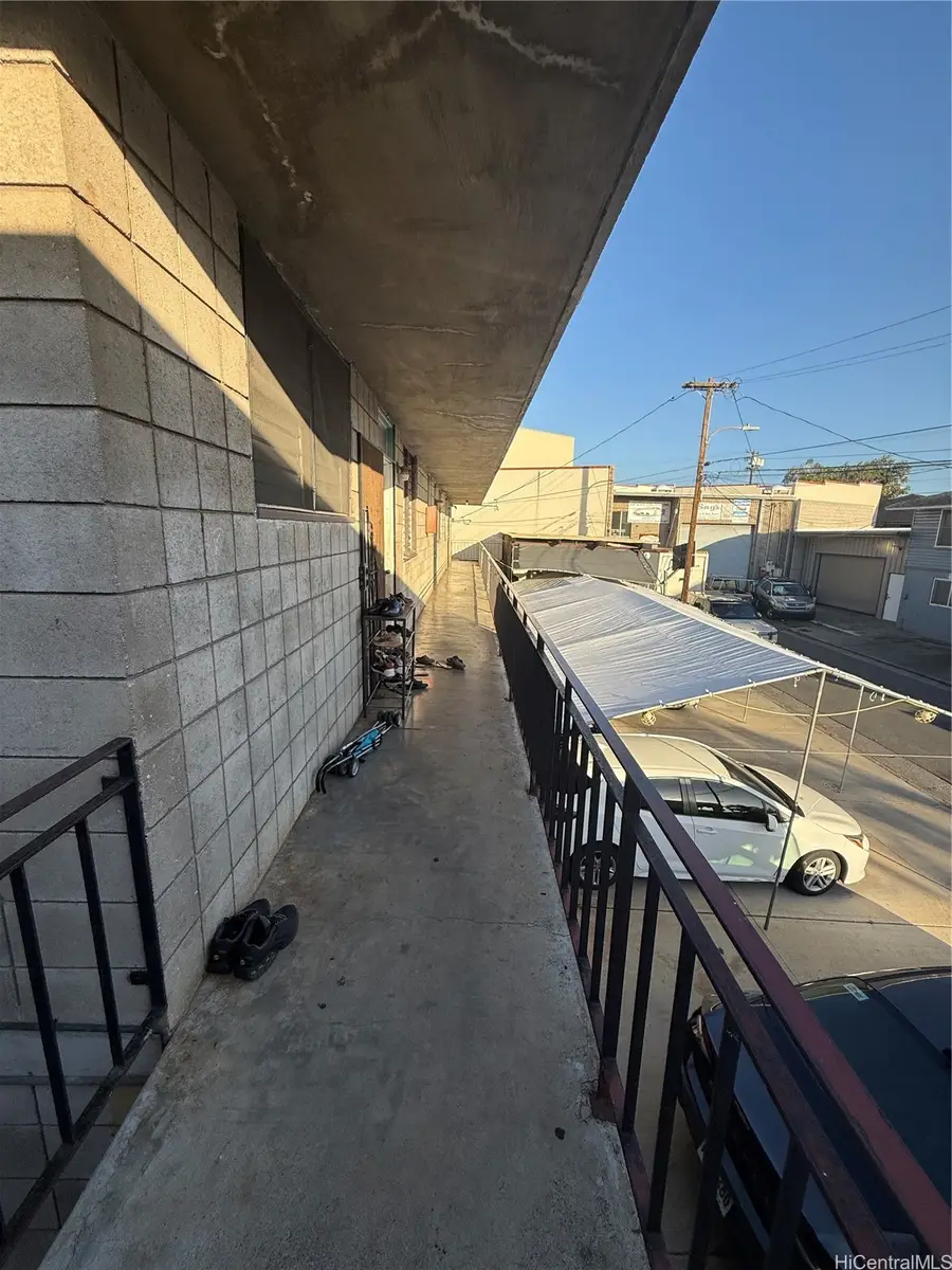 2135 Bannister Place, Honolulu, HI 96819 - #2