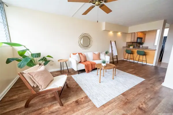 46-270 Kahuhipa Street #A611, Kaneohe, HI 96744