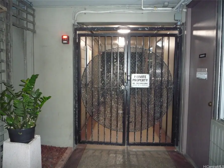 1226 Alexander Street #507, Honolulu, HI 96826 - #2