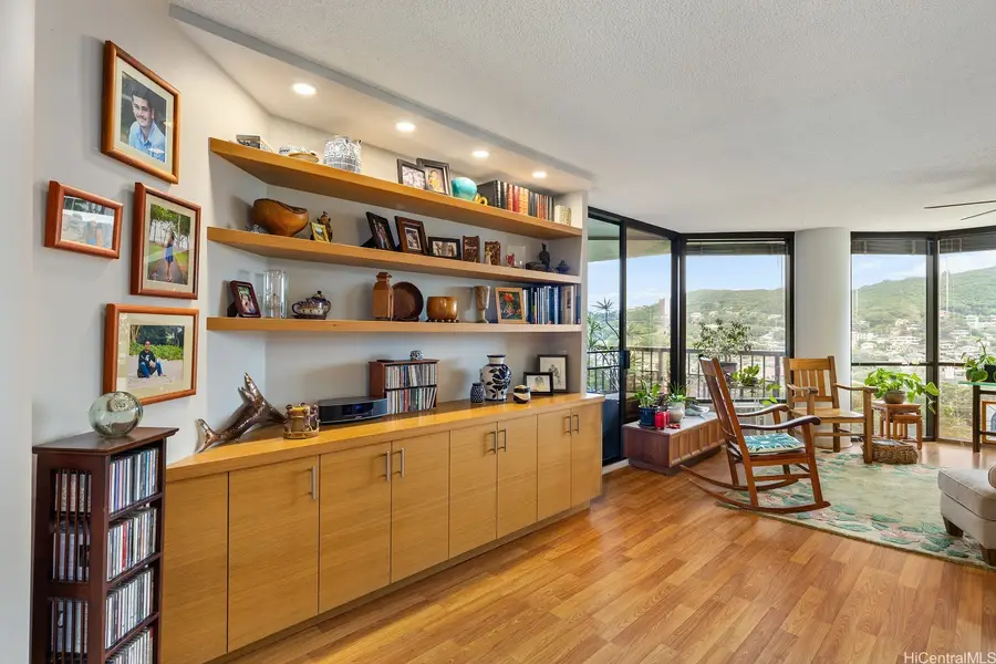 38 S Judd Street #I13B, Honolulu, HI 96817 - #2