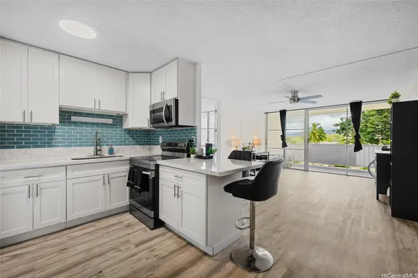 95-2047 Waikalani Place #D404, Mililani, HI 96789