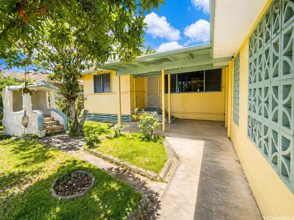 94-160 Awaia Street, Waipahu, HI 96797