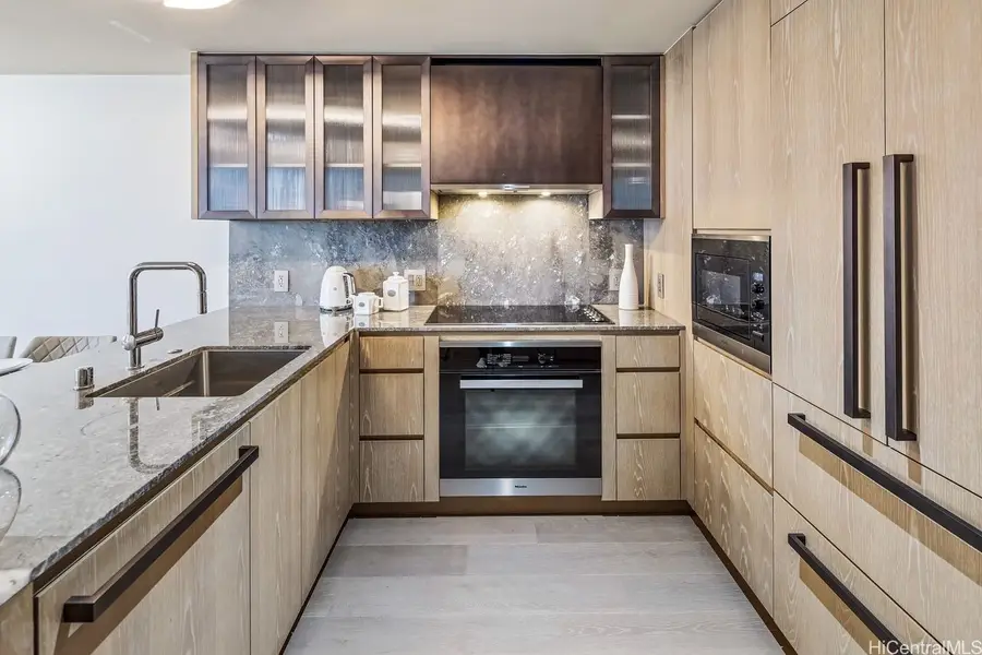 1000 Auahi Street #1307, Honolulu, HI 96814 - #2