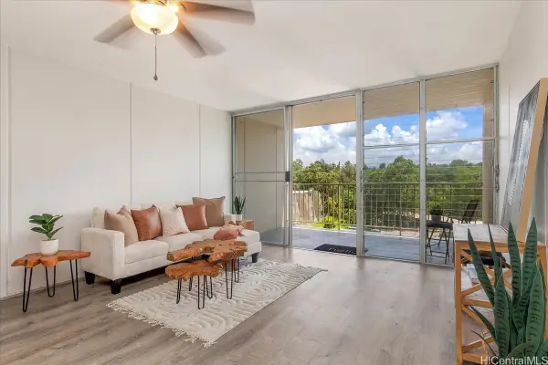 95-2031 Waikalani Place #D901, Mililani, HI 96789