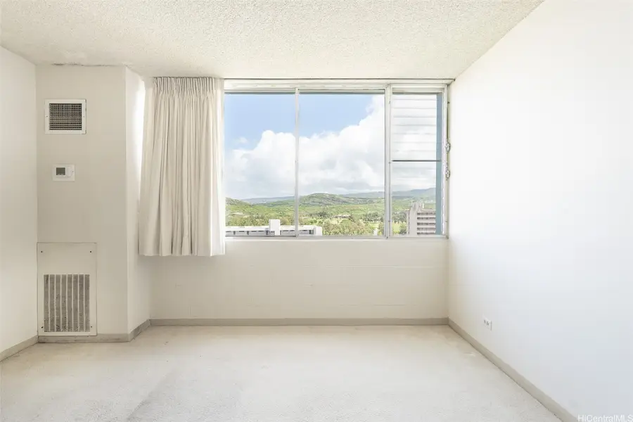 3045 Ala Napuaa Place #709, Honolulu, HI 96818 - #3