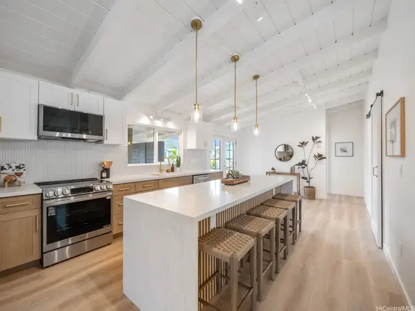 7247 Nohili Street, Honolulu, HI 96825