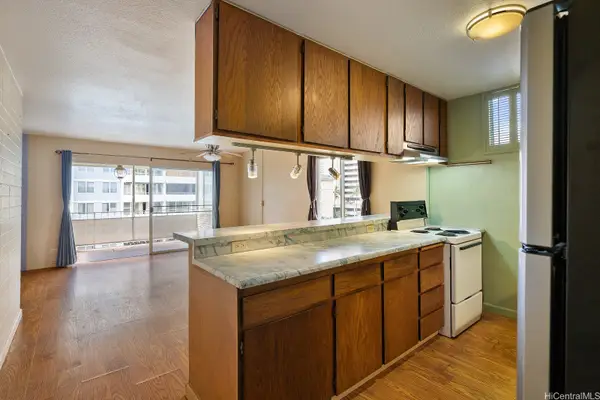 411 Kaiolu Street #605, Honolulu, HI 96815