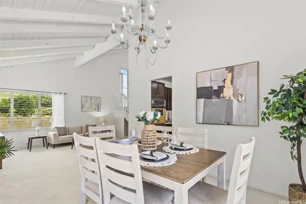 7548 Huialoha Street, Honolulu, HI 96825