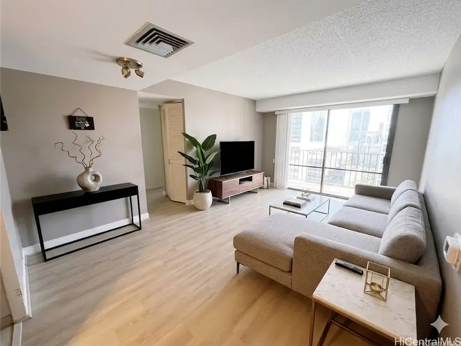 225 Queen Street #14A, Honolulu, HI 96813 - #2
