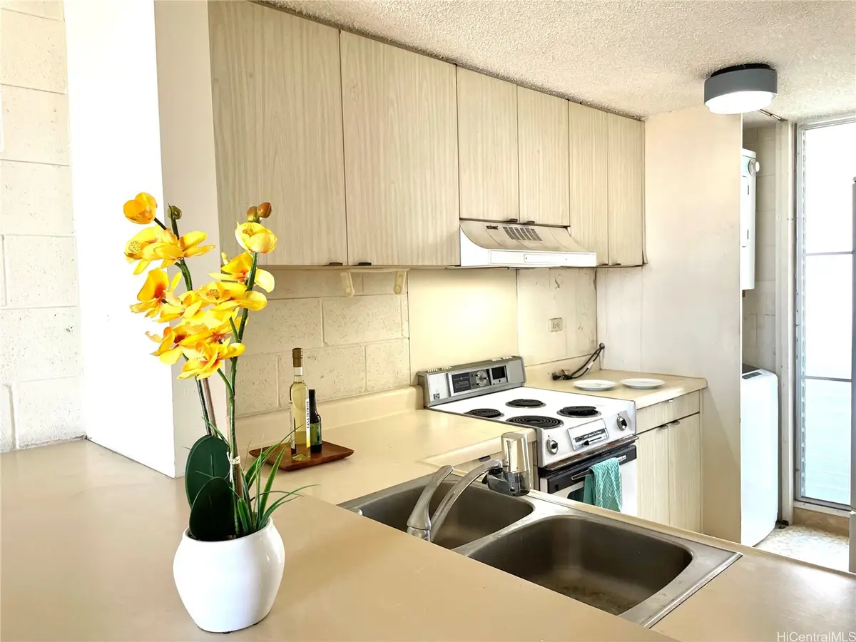 647 Kunawai Lane #A308, Honolulu, HI 96817 - #1