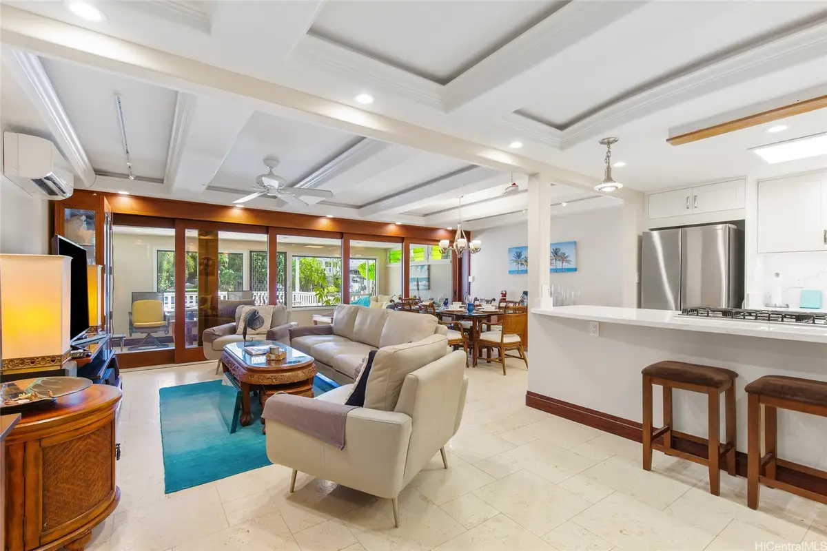 347 Kawaihae Street #C, Honolulu, HI 96825 - #1