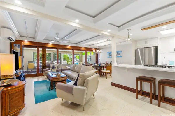 347 Kawaihae Street #C, Honolulu, HI 96825