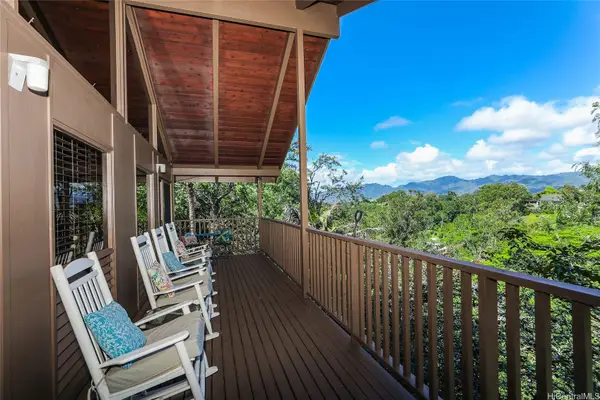 95-173 Waikalani Drive, Mililani, HI 96789