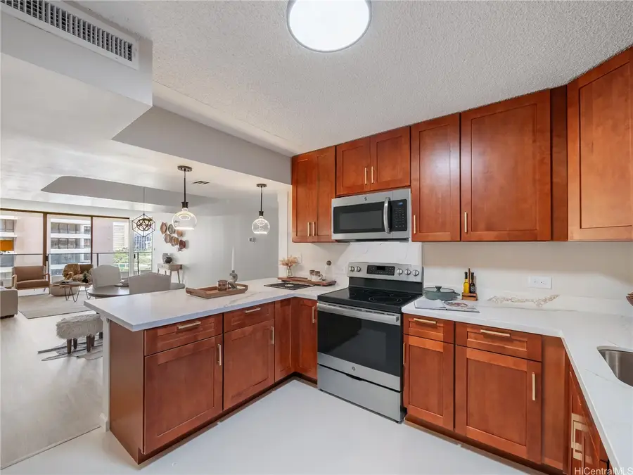 1860 Ala Moana Boulevard #907, Honolulu, HI 96815 - #3