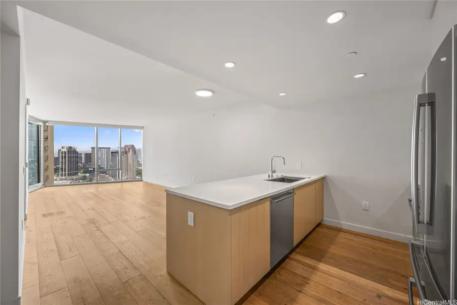 1001 Queen Street #3209, Honolulu, HI 96814 - #3