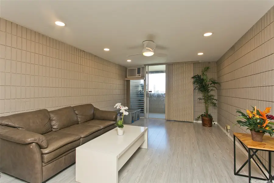 1099 Ala Napunani Street #903, Honolulu, HI 96818 - #3