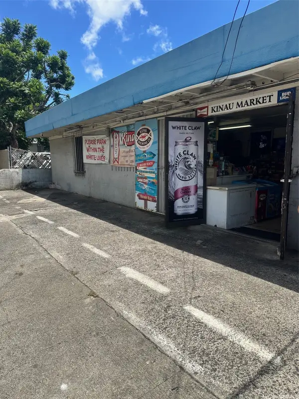 729 Kinau Street, Honolulu, HI 96813