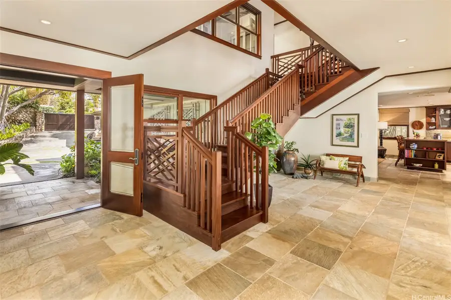 218 Kaalawai Place, Honolulu, HI 96816 - #2