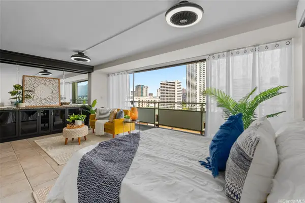 445 Kaiolu Street #1208, Honolulu, HI 96815