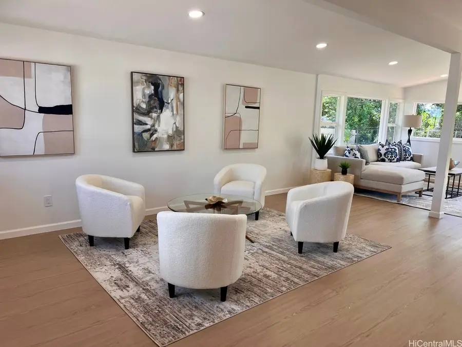 2076 Aaniu Loop, Pearl City, HI 96782 - #2