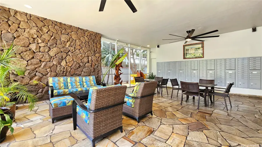 435 Seaside Avenue #409, Honolulu, HI 96815 - #3