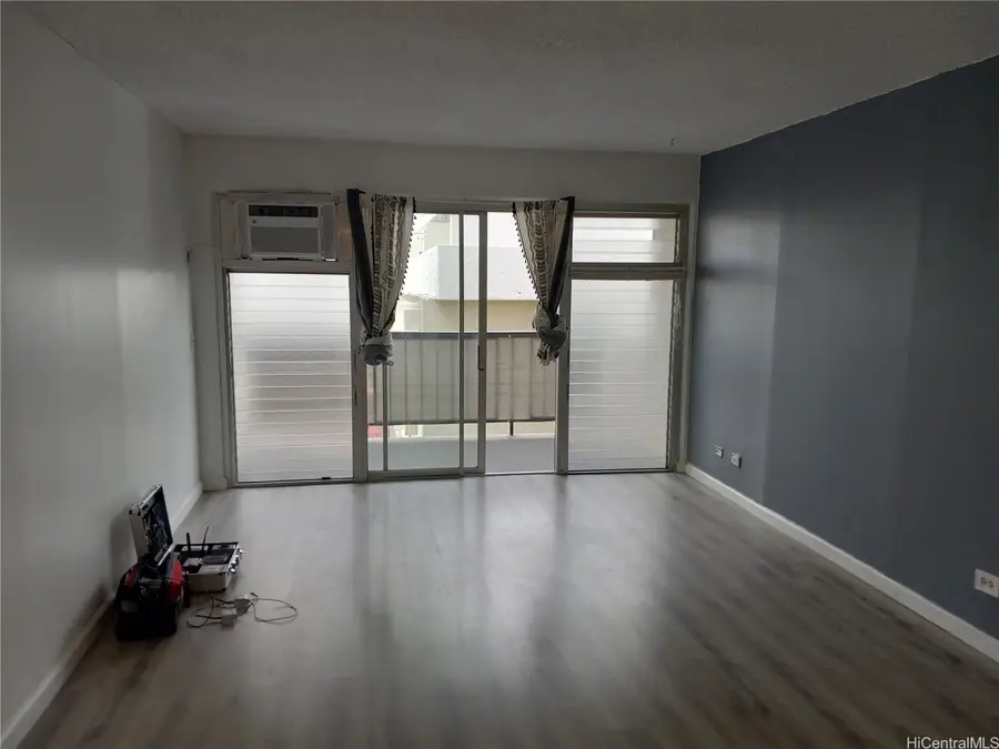 2465 Kuhio Avenue #1206, Honolulu, HI 96815 - #2