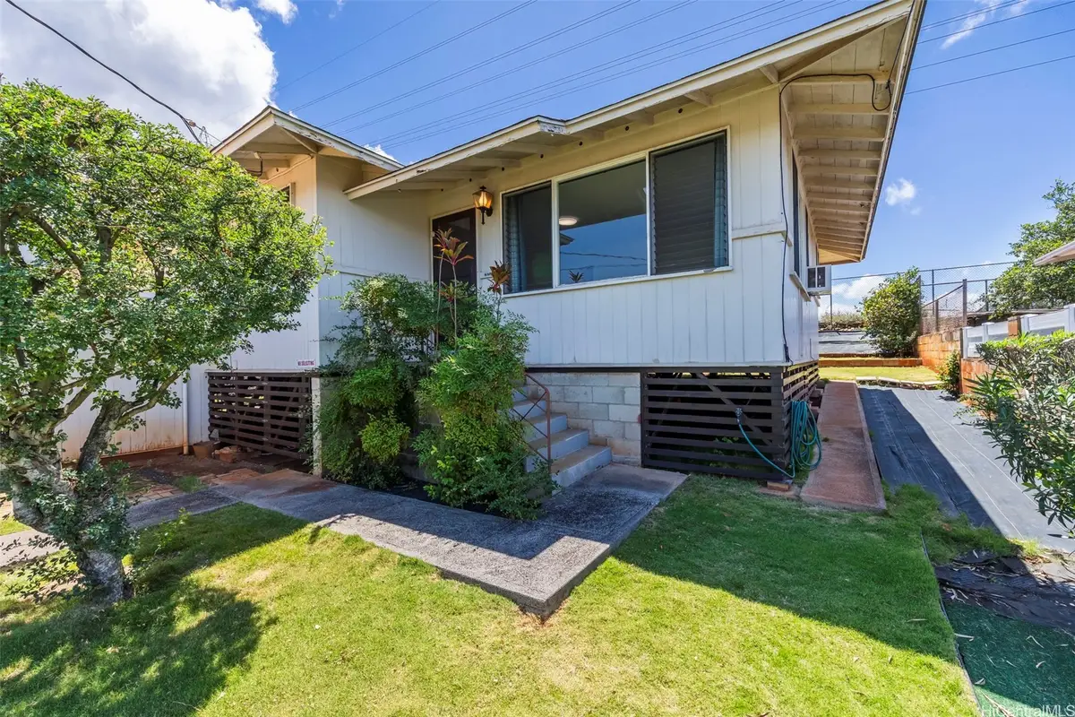 377 Hoomalu Street, Pearl City, HI 96782 - #1