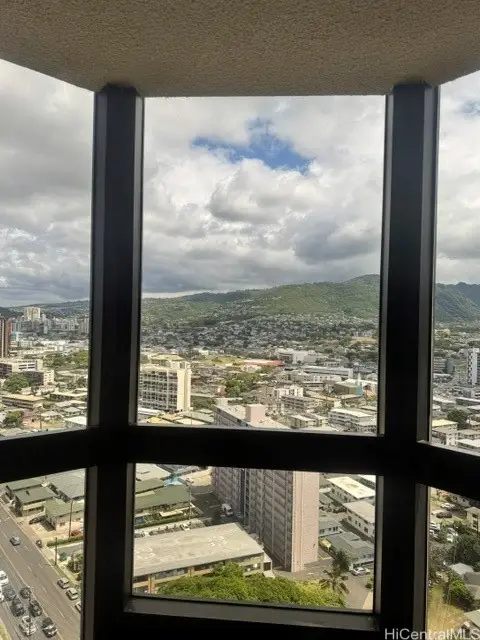 2499 Kapiolani Boulevard #2604, Honolulu, HI 96826