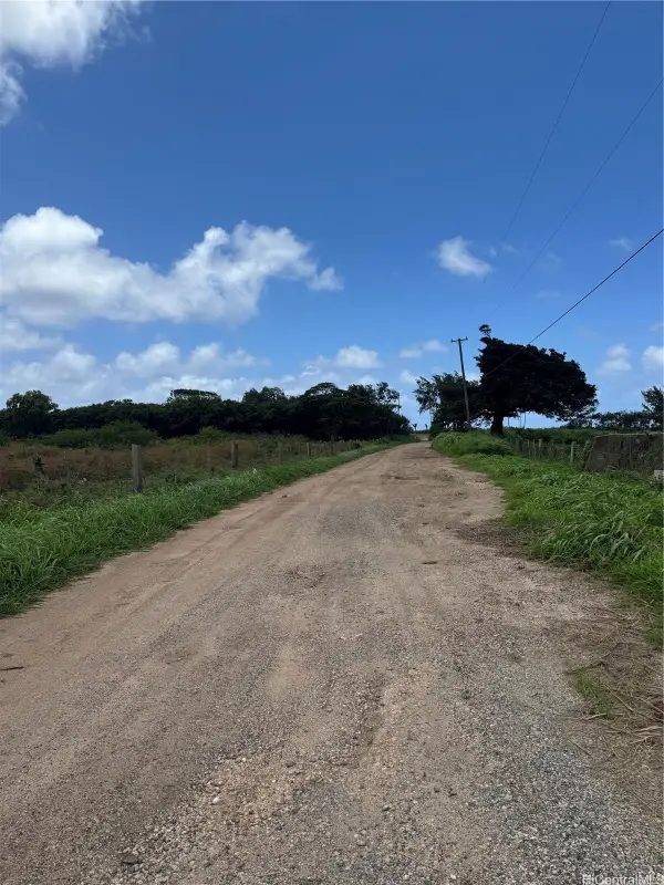 58 Kamehameha Highway, Haleiwa, HI 96712